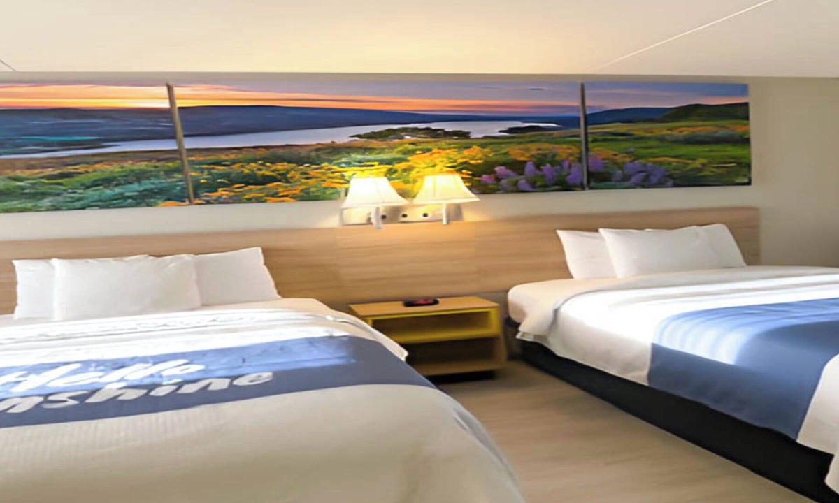 Salina Hotel | Days Inn by Wyndham Salina South