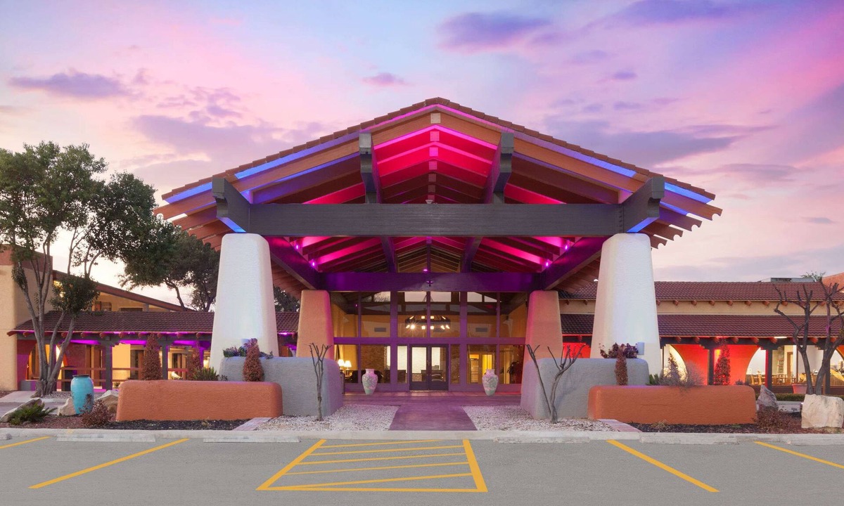 Uvalde Hotel | Days Inn by Wyndham Uvalde