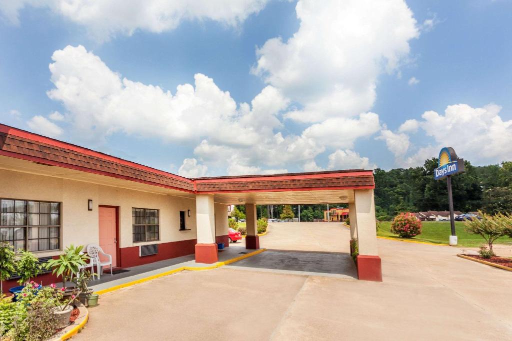 Yazoo City Hotel | Days Inn by Wyndham Yazoo City