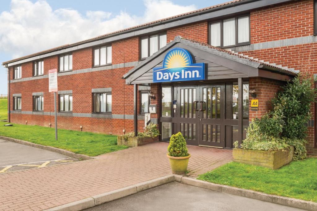 Ridgeway Hotel | Days Inn Hotel Sheffield South