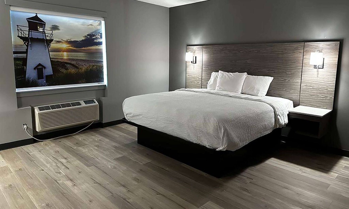 Summerside Hotel | Days Inn & Suites by Wyndham Summerside