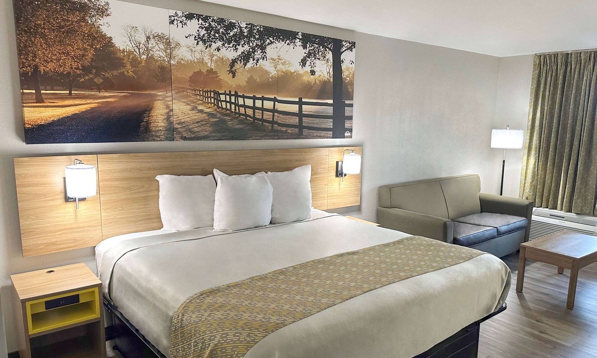 Opelousas Hotel | Days Inn & Suites by Wyndham Opelousas
