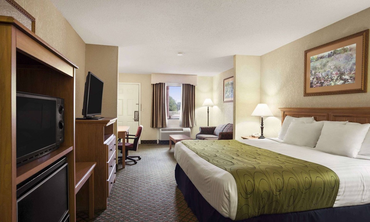 Stuttgart Hotel | Days Inn & Suites by Wyndham Stuttgart