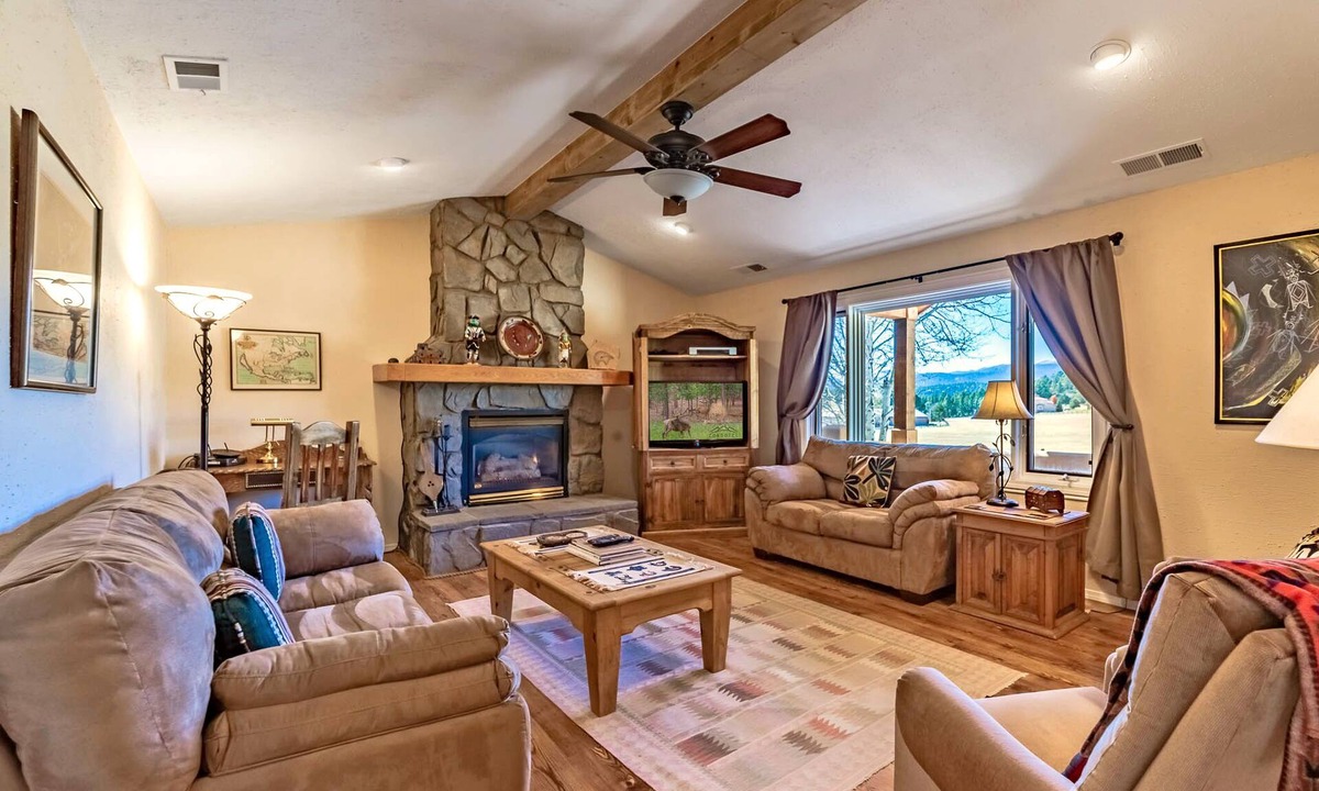 Ruidoso Cabin | DB Mountain | Relaxing Cabin + Beautiful Mtn Views