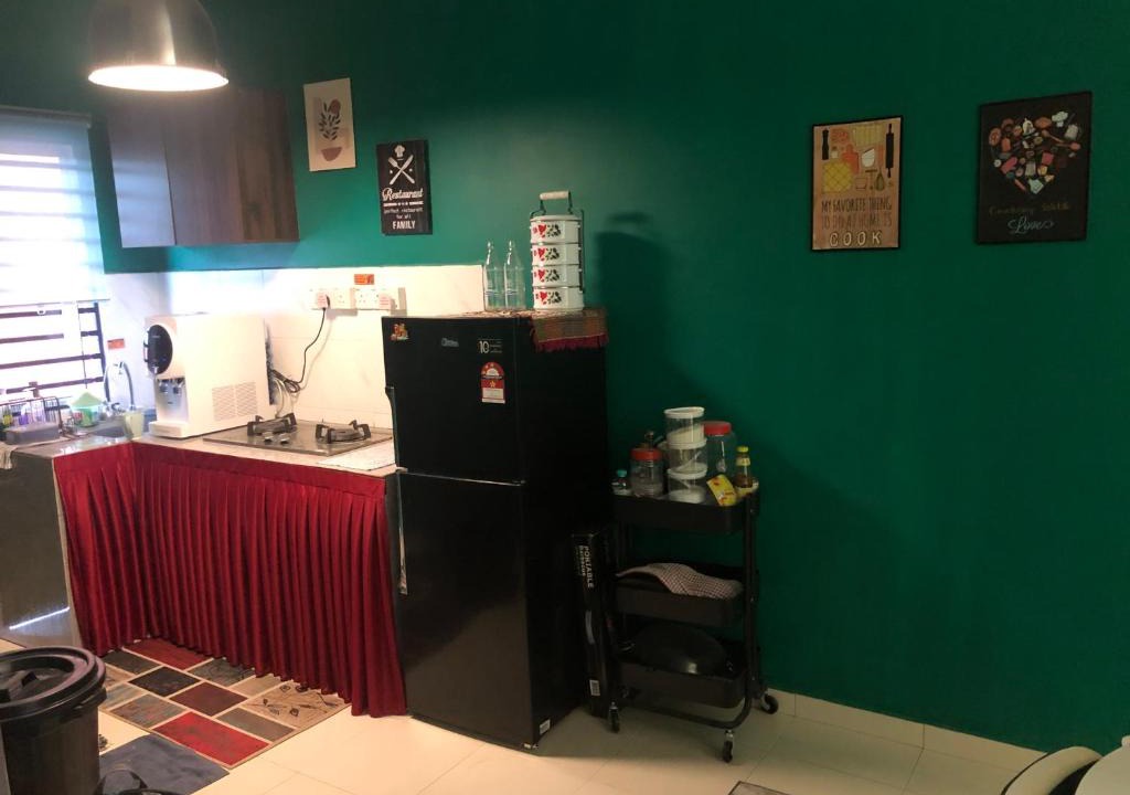 Si Rusa House | De.One Homestay