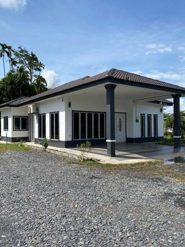 Ayer Hitam House | De'Orchard 748