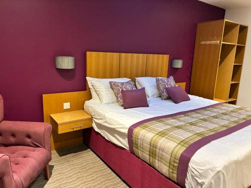 Aylburton Hotel | Deangate Motel