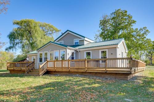 Ovid House | Deck & Hot Tub: Pet-Friendly Seneca Lake Home!
