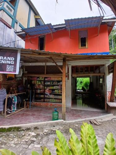 Bukit Lawang House | Dedek's Backpackers-Homestay Only Stay Here Book Trekking With Us!