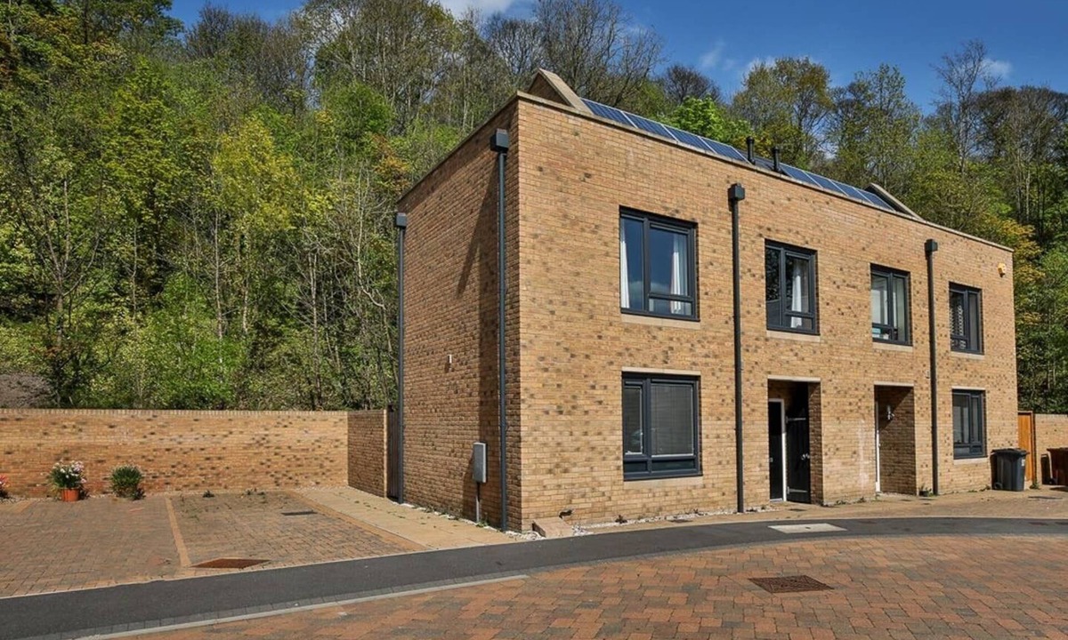 Sheffield House | Deep Cleaned - Stunning City Centre House! Parking