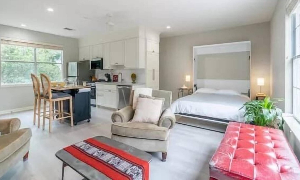 Westfield Apartment | Deep Eddy SoTa I Spacious Studio in Austin