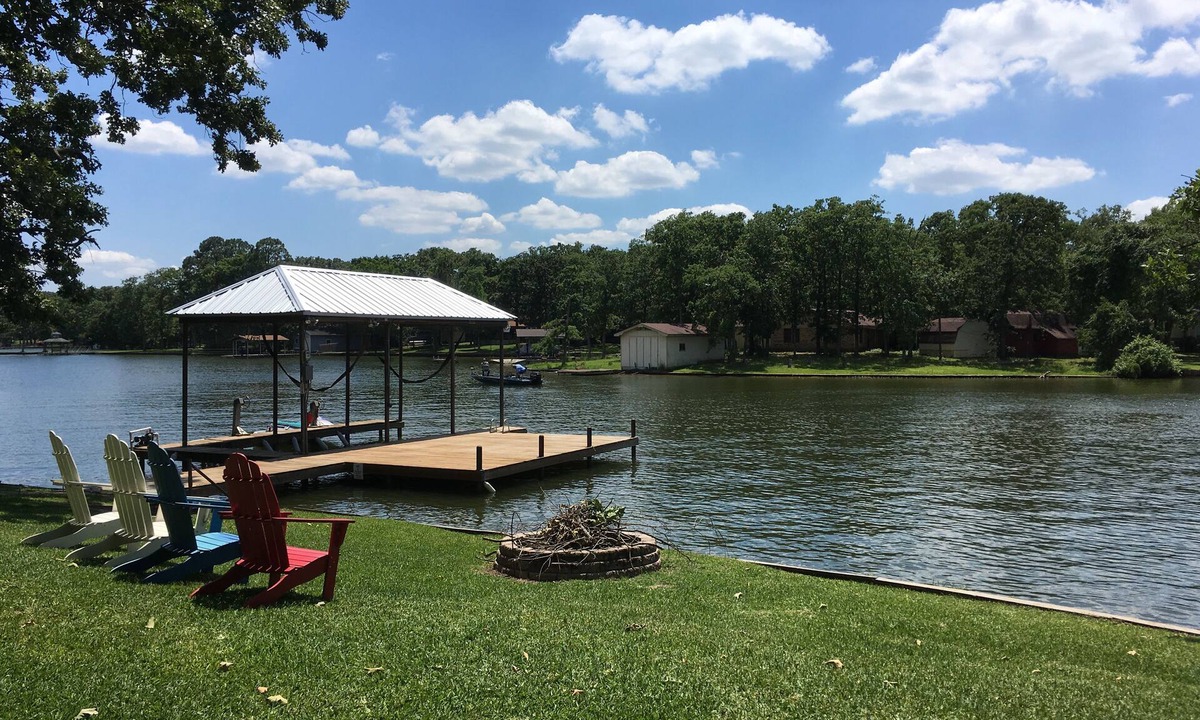 Tool House | Deep Water Tranquility Cove 4/2