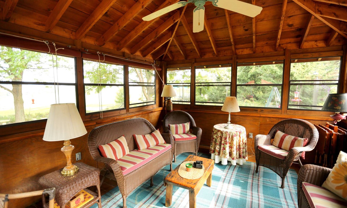 McClellandtown House | Deer Creek Winery at Watson Estate