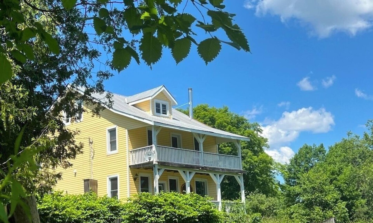 Rye Other | DEER LAKE LODGE: A Historic Gem