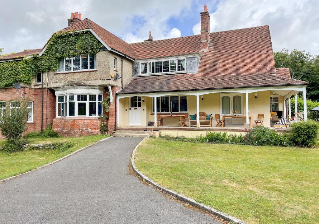 Holworth House | Deer Leap House