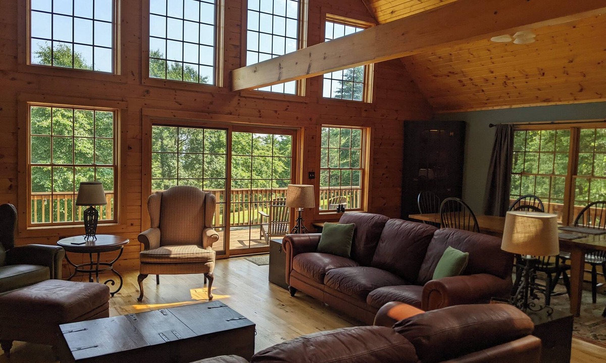 Peach Glen House | Deer Run Lodge - hike, swim, relax, explore!