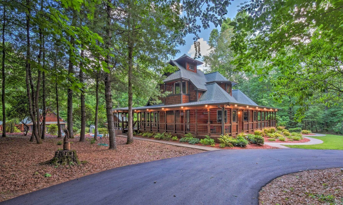 Epworth Cabin | Deer Watch Lodge - Blue Ridge