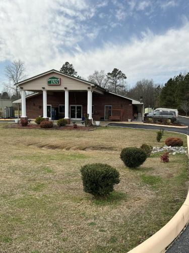 Southside Hotel | Deerfield Inn & Suites
