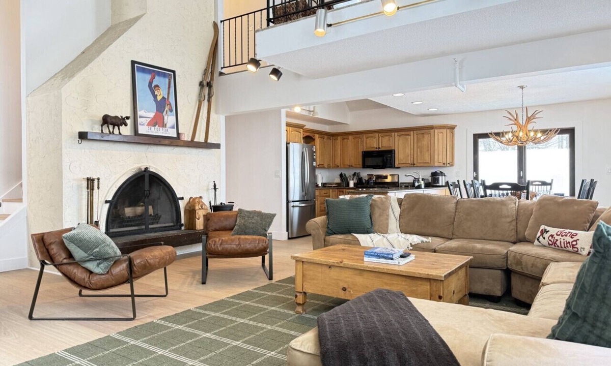 Killington House | DeerLeapLodge- hot tub, foosball, near golf course