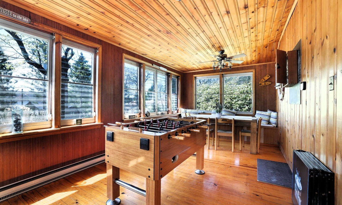 Lake Harmony House | DeerPathCrossing-Slow Down, You're Here!