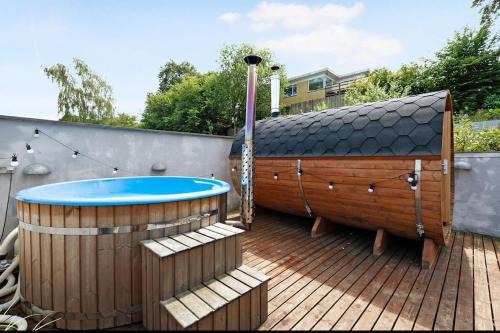 Faaborg Villa | Dejlig hus med vildmarksbad