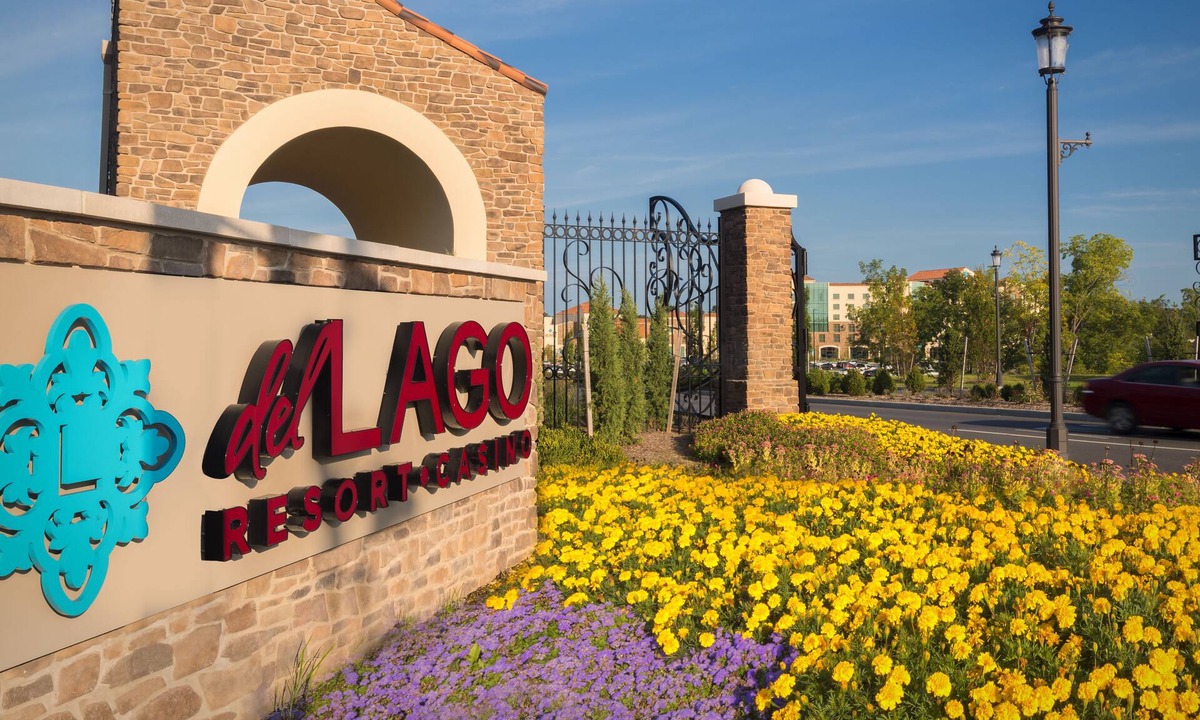 Waterloo Hotel | del Lago Resort & Casino