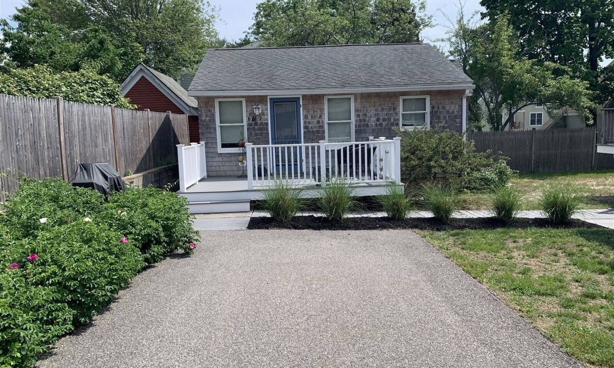 Camp Ellis Cottage | Delaney Little - Saco Bay Rentals