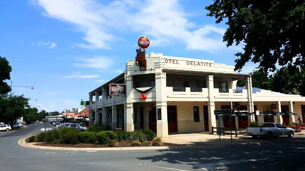Mansfield Hotel | Delatite Hotel