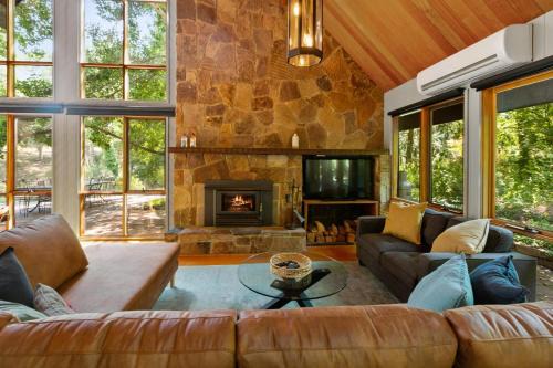 Merrijig House | Delatite Lodge