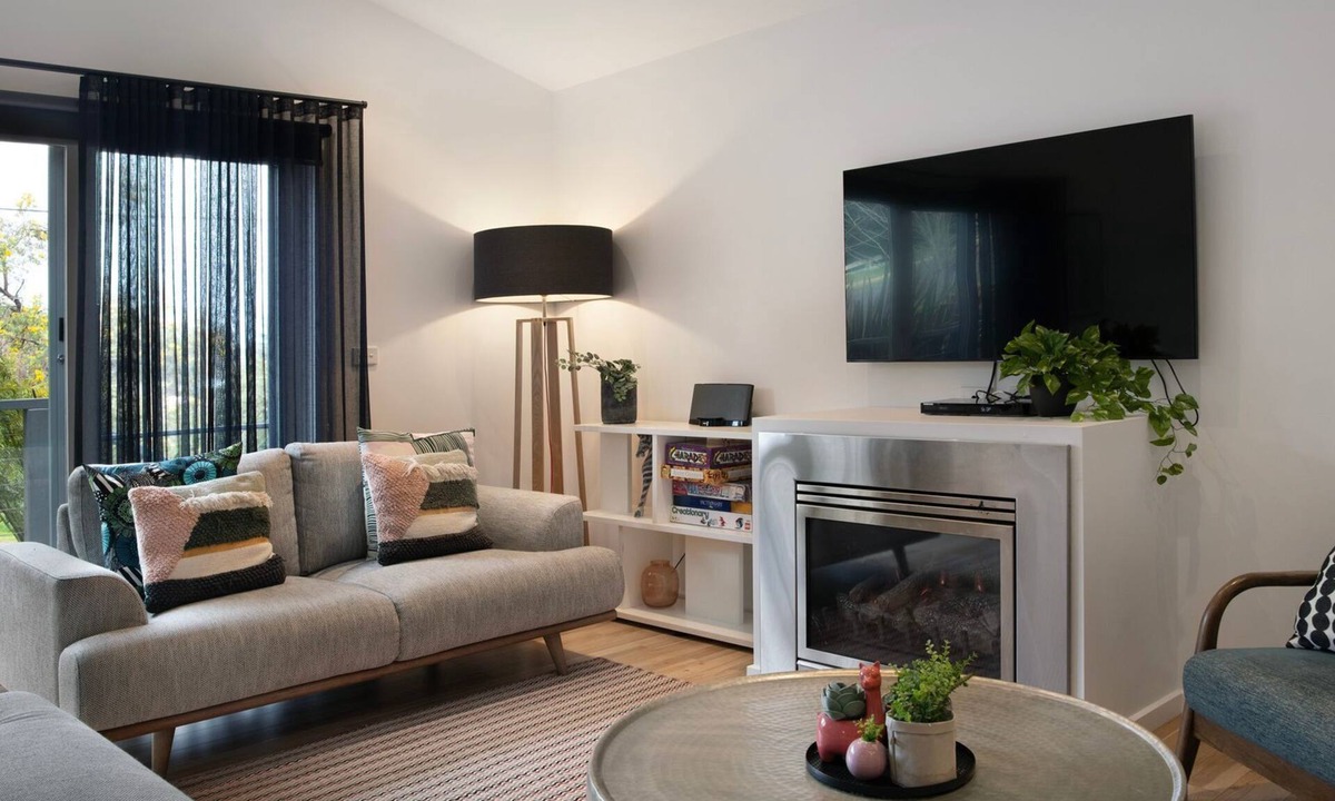 Daylesford House | Delfryn- stylish and modern, with great views