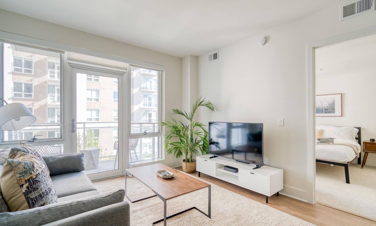 Pentagon City Apartment | Delightful 1BR in Arlington, Pool + Pet-Friendly