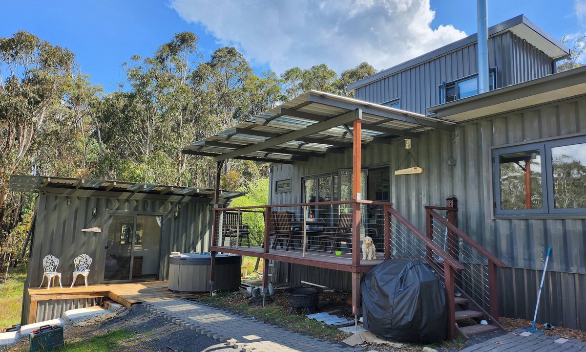 Hartley Other | Delightful 3-4 BR 2Bath Container Home with views