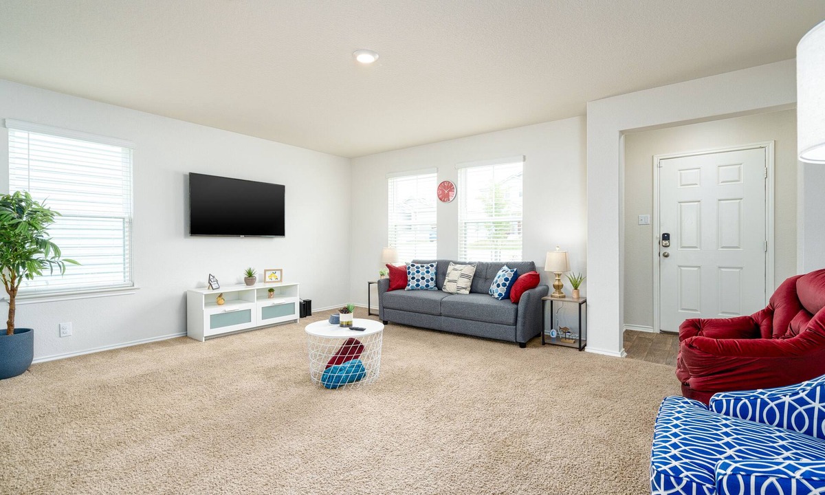 Converse House | Delightful 3 BD/2.5 BA*Randolph AFB* Fort Sam Houston*Riverwalk*Downtown SA*