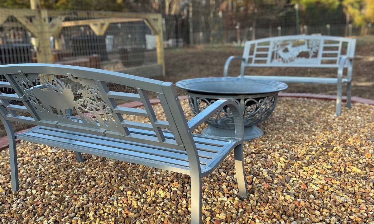 Vinemont House | Delightful 3-bedroom Ranch Getaway House