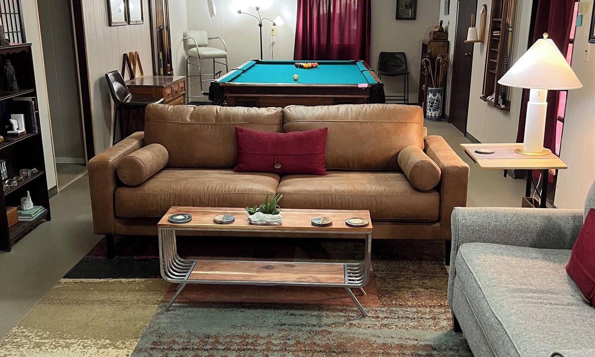 South Kansas City Apartment | DELIGHTFUL PATIO APT W/PRIVATE ENTRY IN SOUTH KC