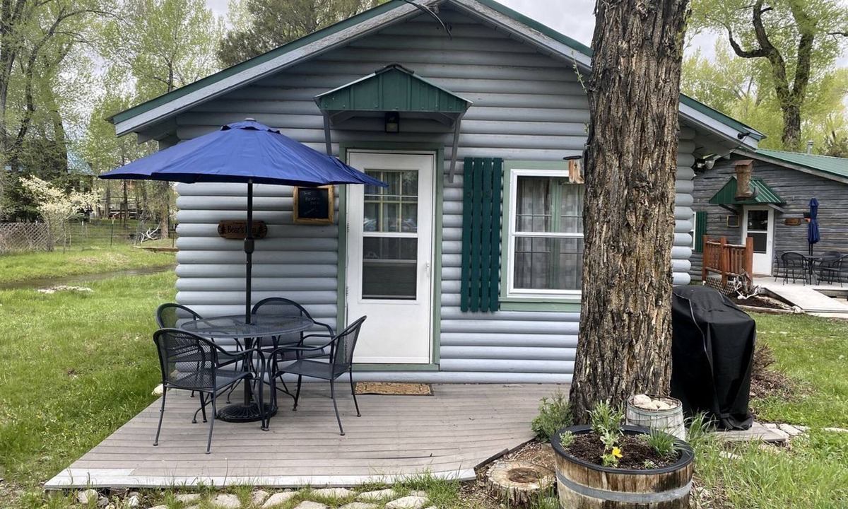 Riverside Cabin | Delightful Secluded Cabin in Riverside, Wyoming