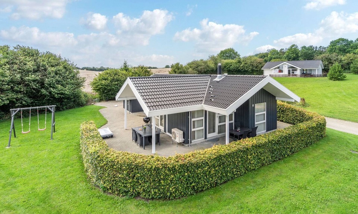 Nordborg House | "Deline" - 250m from the sea by Interhome