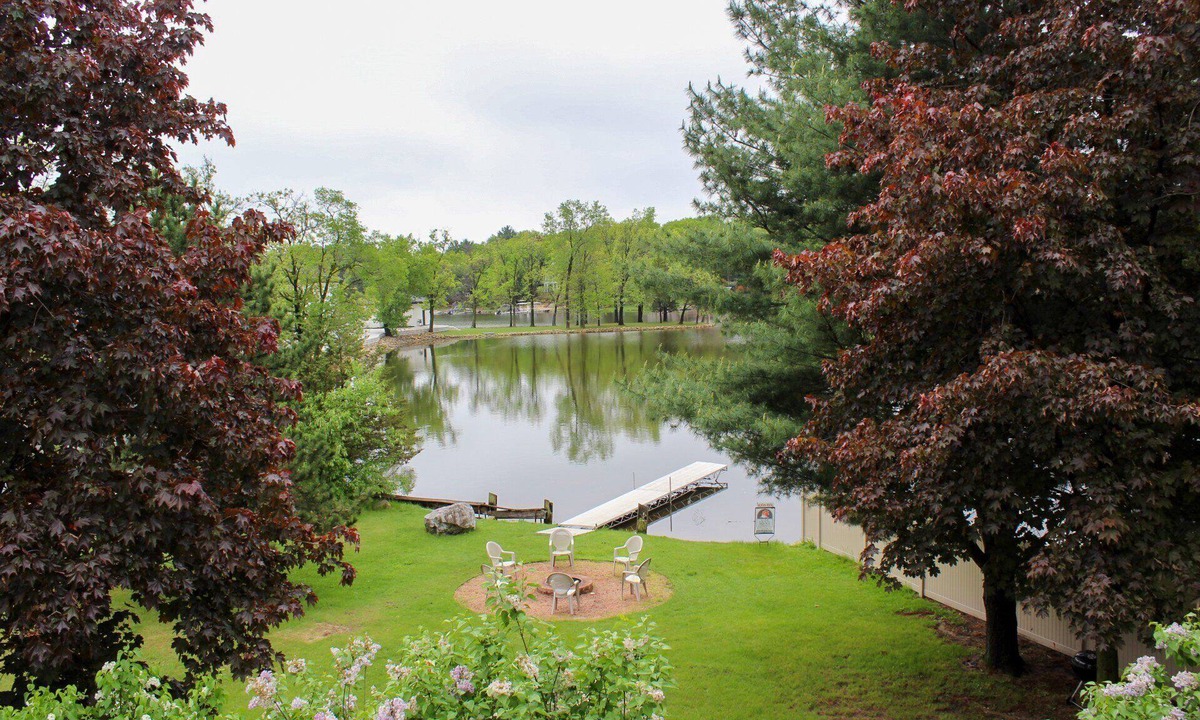 Lake Delton House | Dellview Lodge on Lake Delton