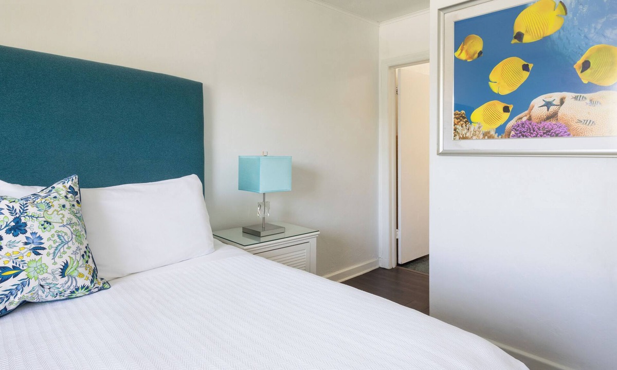 Delray Beach Apartment | Delray Breakers on the Ocean