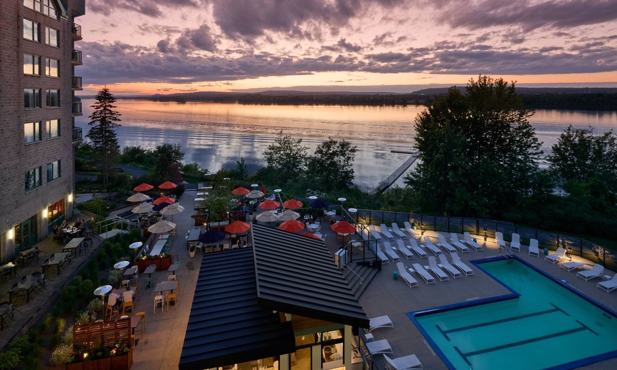 Fredericton Hotel | Delta Hotels by Marriott Fredericton