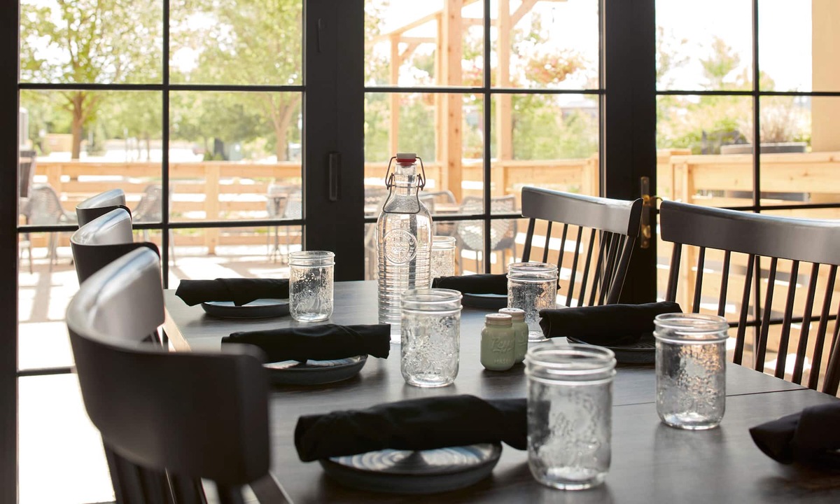 Guelph Hotel | Delta Hotels by Marriott Guelph Conference Centre