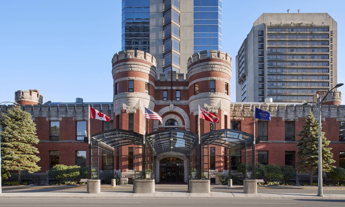 Downtown London Hotel | Delta Hotels by Marriott London Armouries