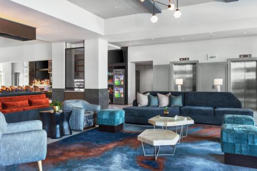 Midwest City Hotel | Delta Hotels by Marriott Midwest City at the Reed Conference Center