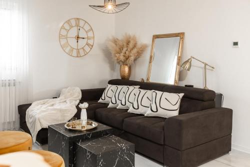 Imotski Apartment | Deluxe Apartment RoMa