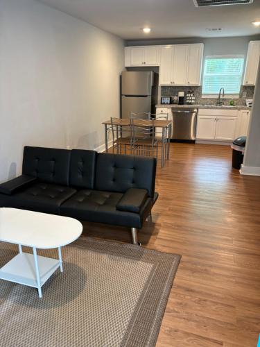 Alvin Apartment | Deluxe Apartment