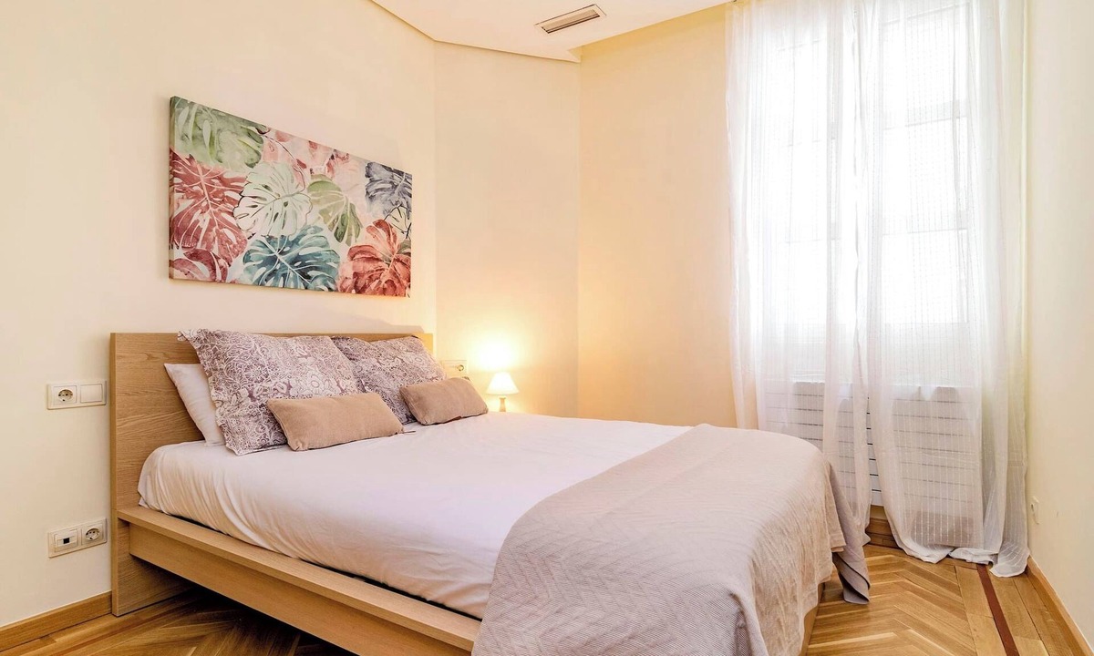 Castellana Apartment | Deluxe Apartment Velazquez Suites II
