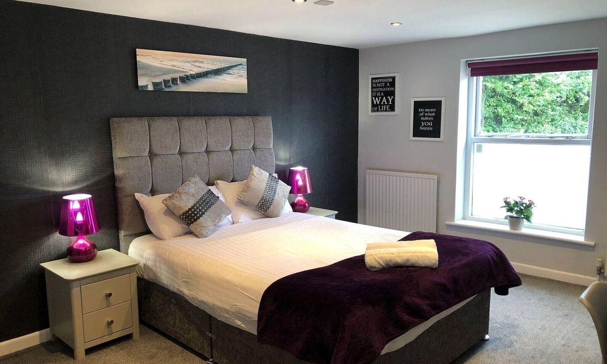 Watton Hotel | Deluxe Double Room