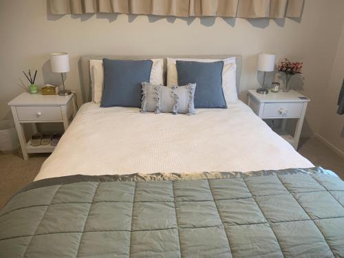 Bucklands Beach House | deluxe double room