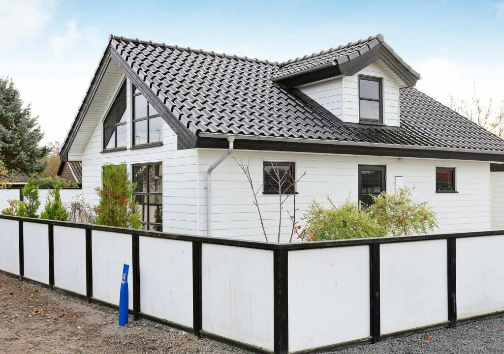 Hasmark Strand House | Deluxe Holiday Home in Otterup with Sea nearby