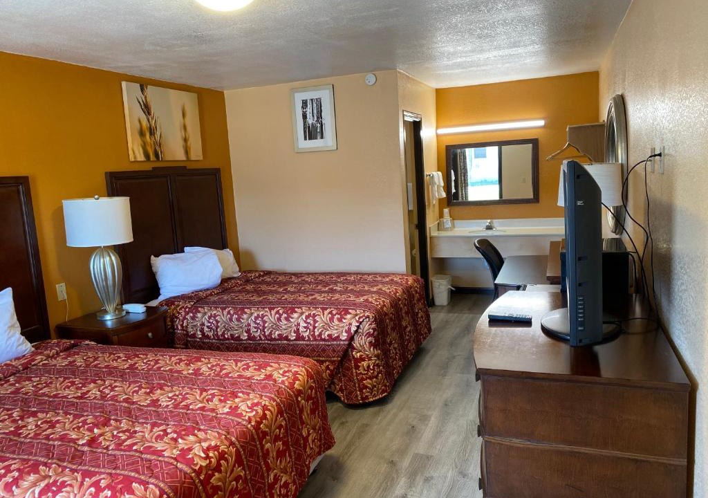 Hardeeville Hotel | Deluxe Inn Hardeeville